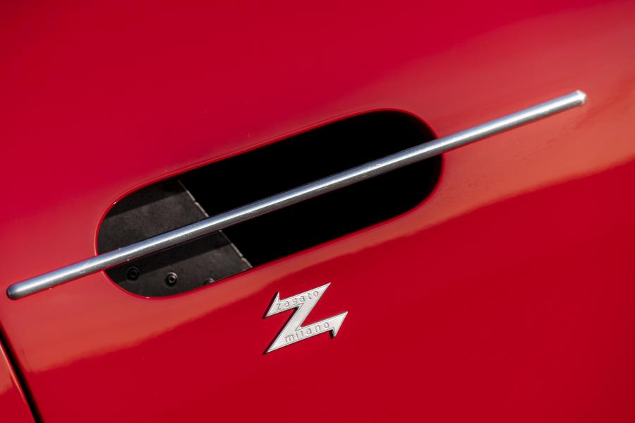 Логотип Aston Martin DB4 GTZ Continuation 2019 года  (фото 37 из 39)